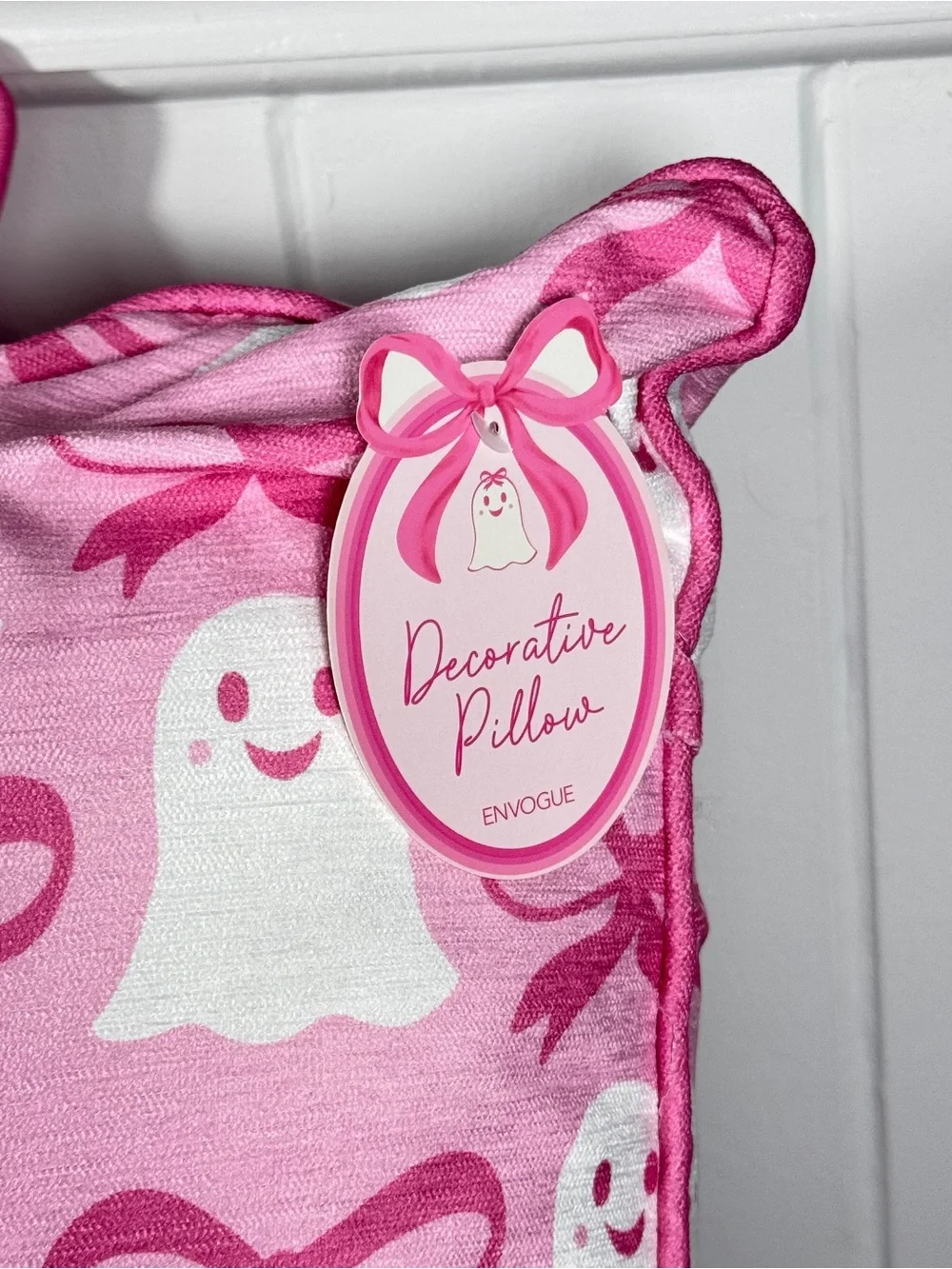 NEW Envogue Girlie Ghost Halloween Pillows Set of 2